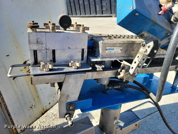 image for item NK9911 2002 Arnco AT 9010 LT air compressor