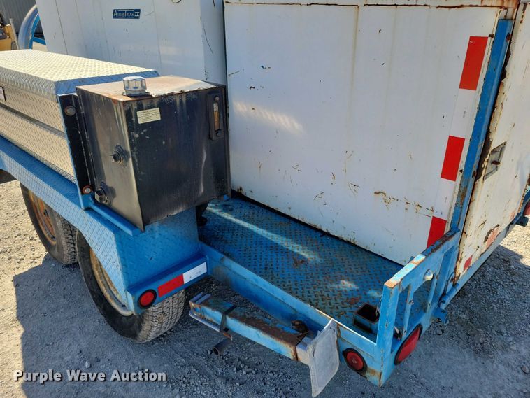 image for item NK9911 2002 Arnco AT 9010 LT air compressor