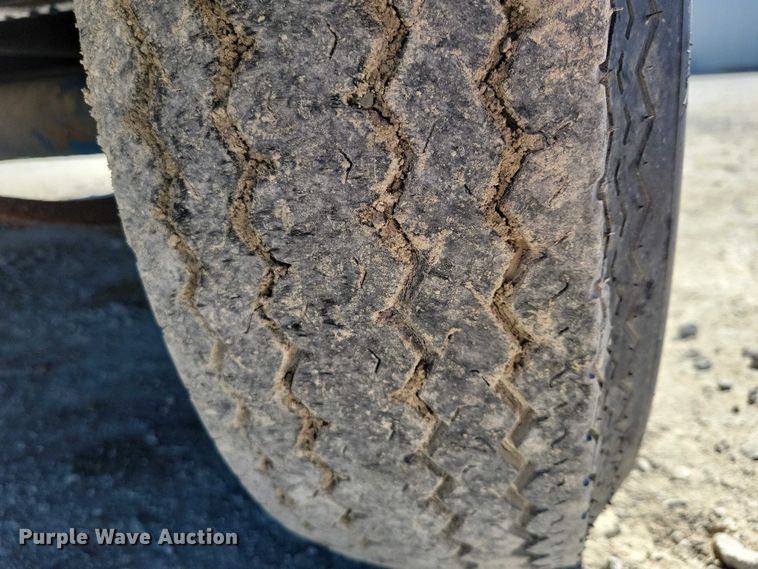 image for item NK9911 2002 Arnco AT 9010 LT air compressor