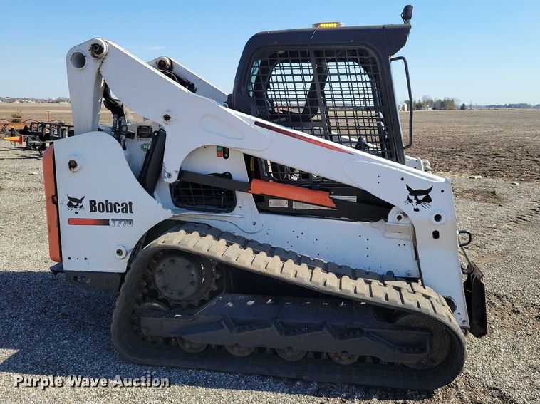 image for item NK9912 2016 Bobcat T770 skid steer loader