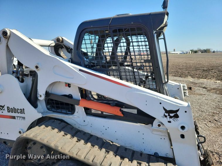 image for item NK9912 2016 Bobcat T770 skid steer loader