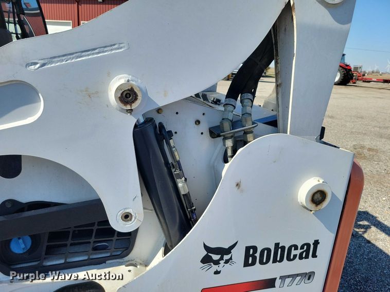image for item NK9912 2016 Bobcat T770 skid steer loader