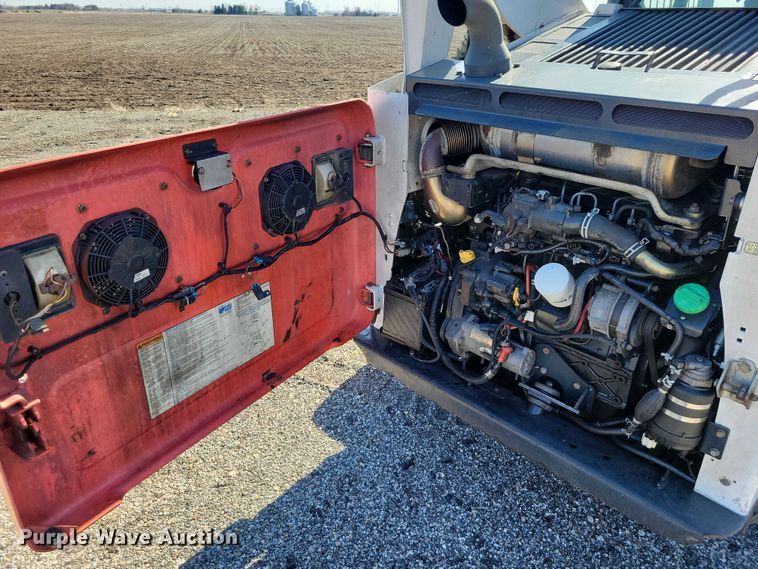 image for item NK9912 2016 Bobcat T770 skid steer loader