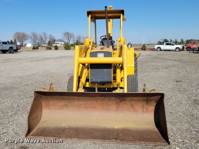 image for item NK9914 1979 John Deere  310AD backhoe