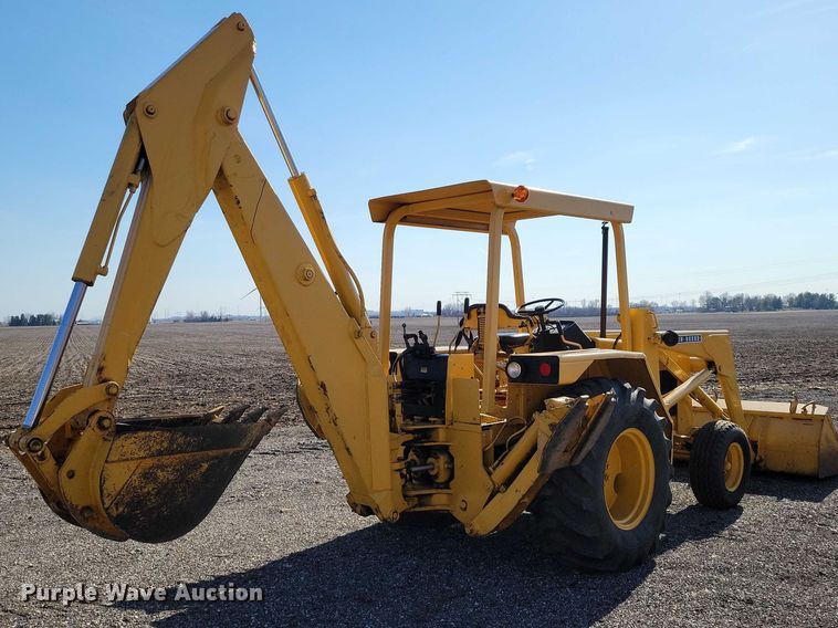 image for item NK9914 1979 John Deere  310AD backhoe