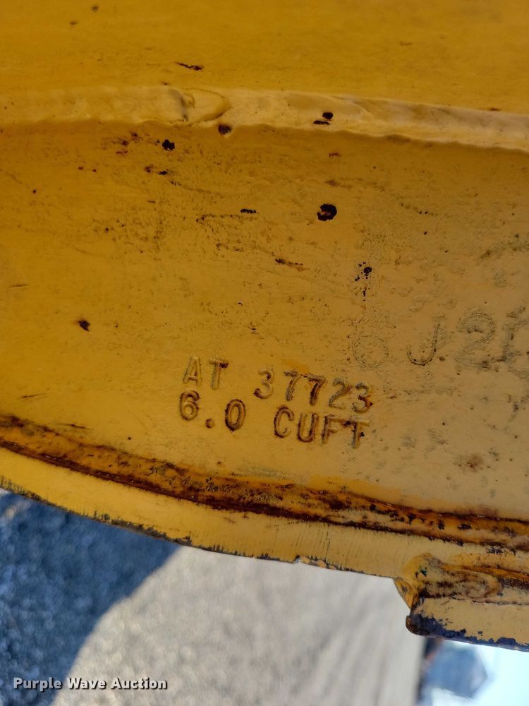 image for item NK9914 1979 John Deere  310AD backhoe