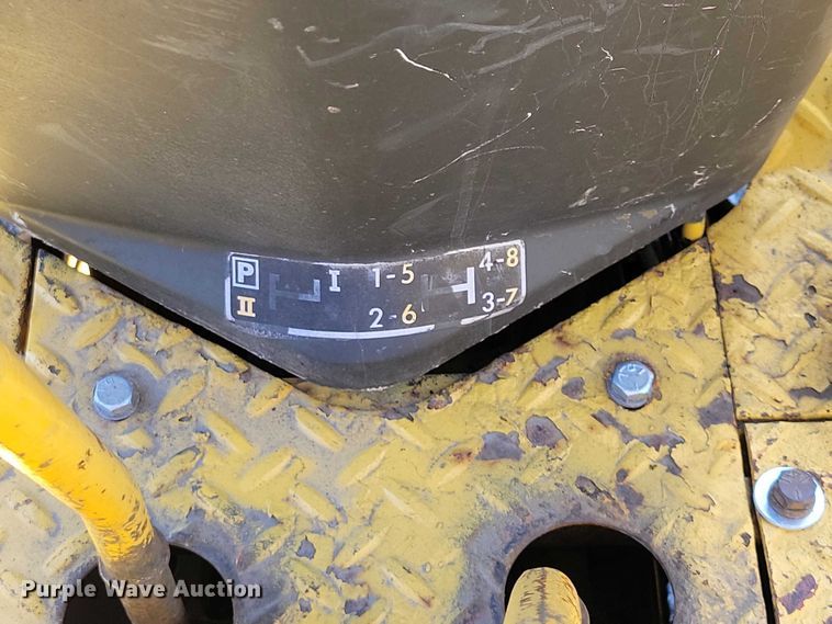 image for item NK9914 1979 John Deere  310AD backhoe