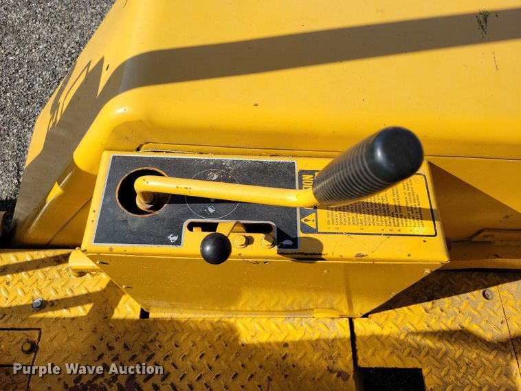 image for item NK9914 1979 John Deere  310AD backhoe