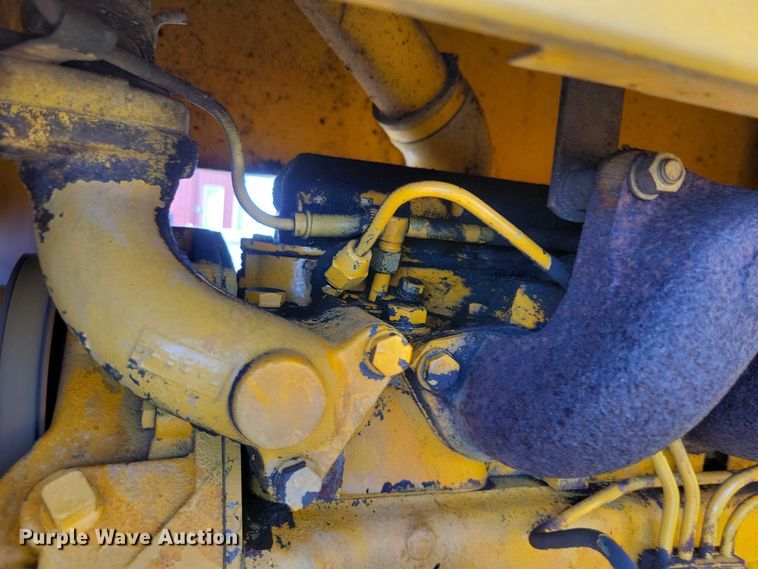 image for item NK9914 1979 John Deere  310AD backhoe