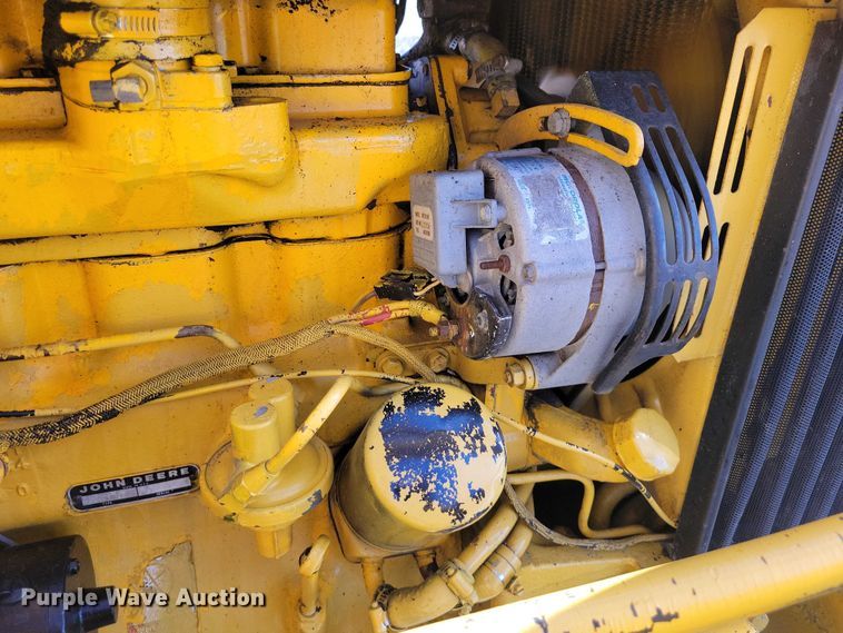 image for item NK9914 1979 John Deere  310AD backhoe