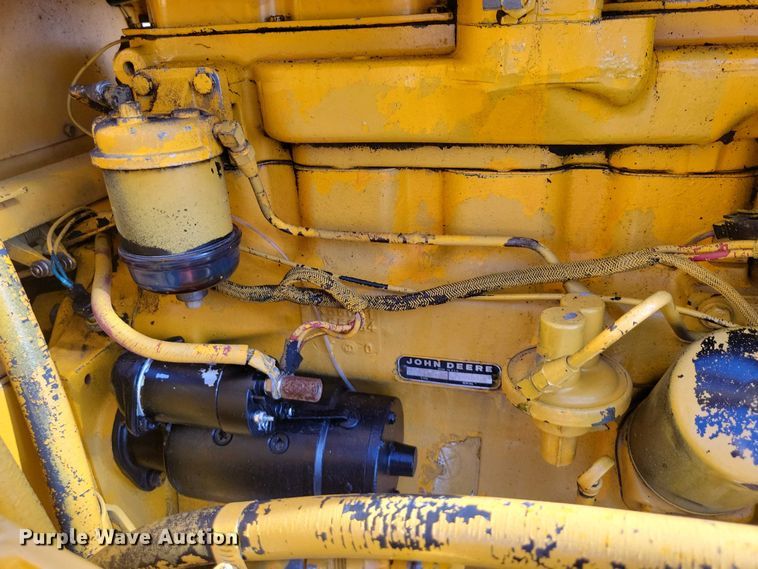 image for item NK9914 1979 John Deere  310AD backhoe