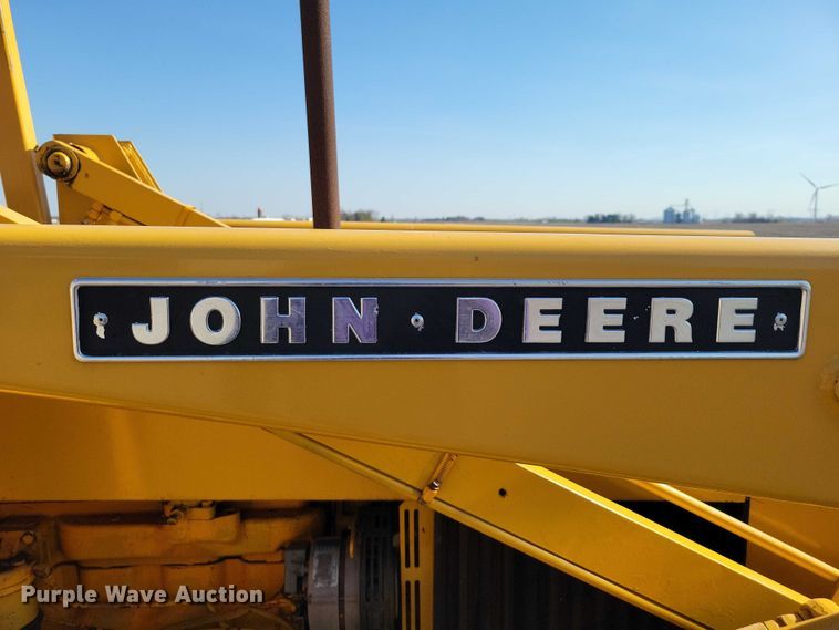 image for item NK9914 1979 John Deere  310AD backhoe