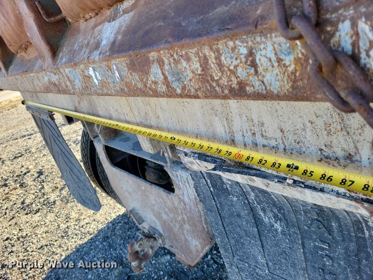 image for item NK9918 1999 Mack RD688S dump truck