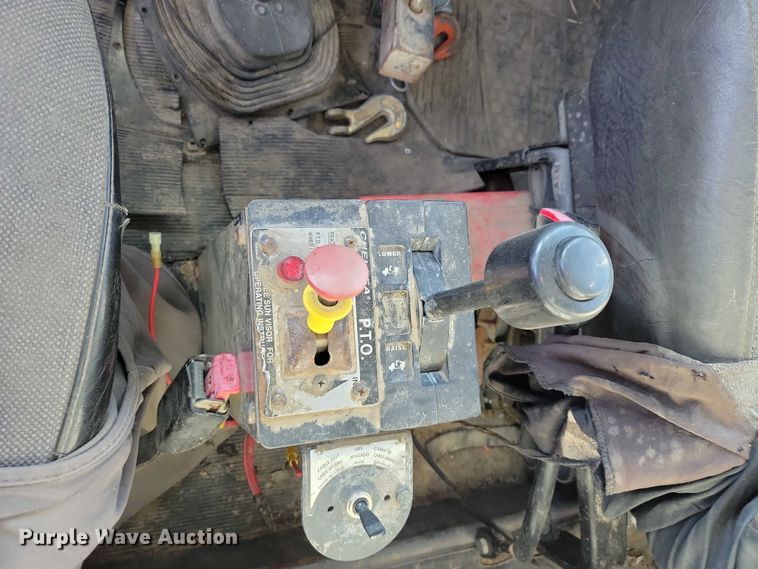 image for item NK9918 1999 Mack RD688S dump truck