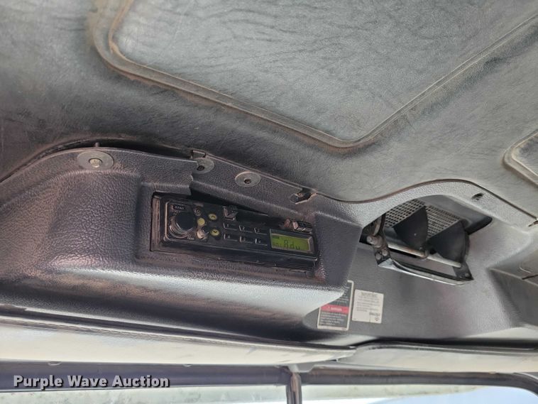 image for item NK9918 1999 Mack RD688S dump truck