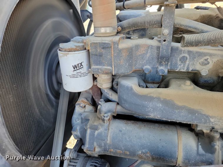 image for item NK9918 1999 Mack RD688S dump truck