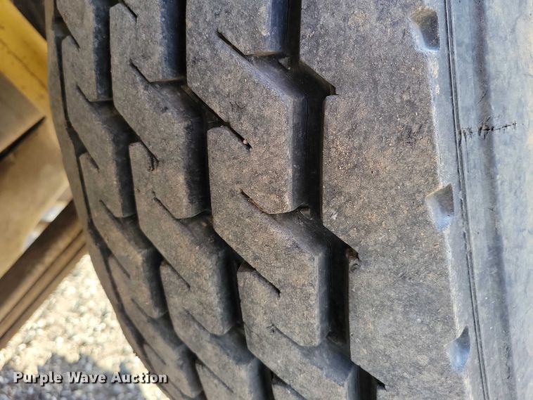 image for item NK9918 1999 Mack RD688S dump truck