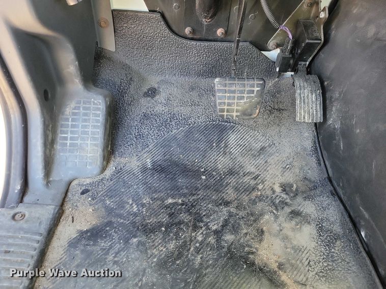 image for item NK9919 2016 International 8600 semi truck