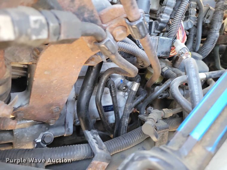 image for item NK9919 2016 International 8600 semi truck