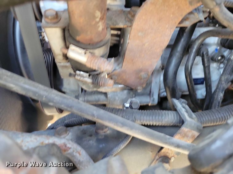 image for item NK9919 2016 International 8600 semi truck