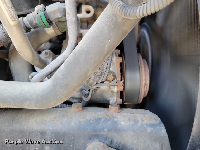 image for item NK9919 2016 International 8600 semi truck