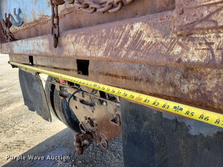 image for item NK9920 1994 Mack RD688S dump truck