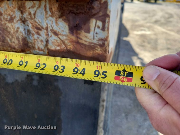 image for item NK9920 1994 Mack RD688S dump truck