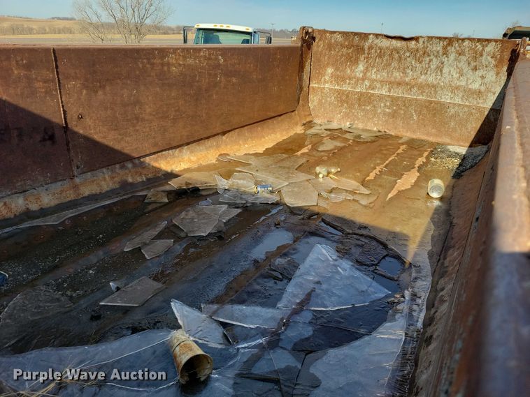 image for item NK9920 1994 Mack RD688S dump truck