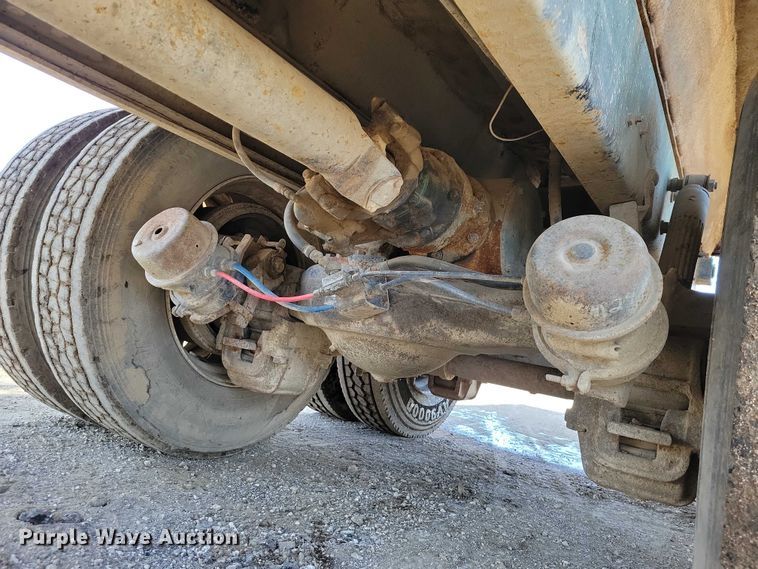 image for item NK9920 1994 Mack RD688S dump truck