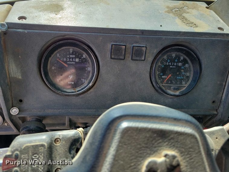 image for item NK9920 1994 Mack RD688S dump truck