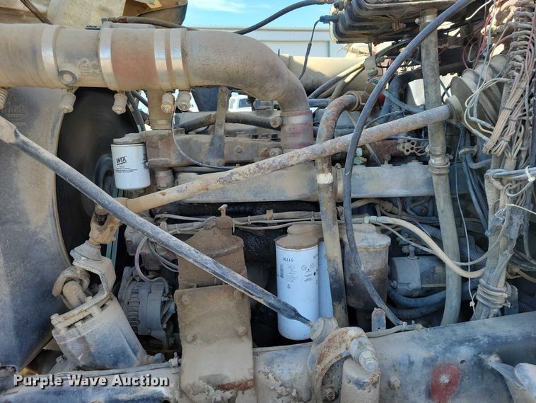 image for item NK9920 1994 Mack RD688S dump truck