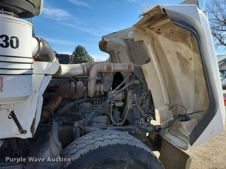 image for item NK9920 1994 Mack RD688S dump truck