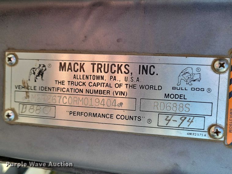 image for item NK9920 1994 Mack RD688S dump truck