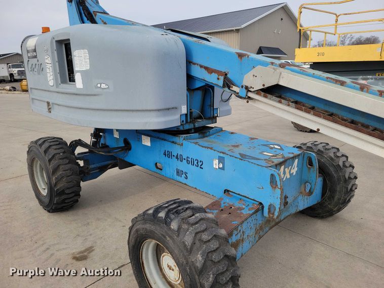 image for item NK9922 2006 Genie S-40 boom lift