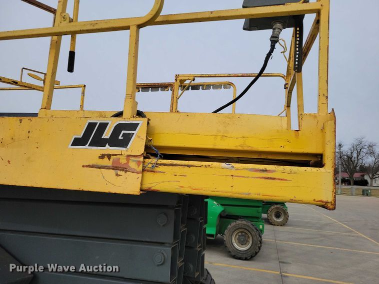 image for item NK9923 JLG 4393RT scissor lift