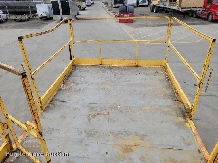 image for item NK9923 JLG 4393RT scissor lift