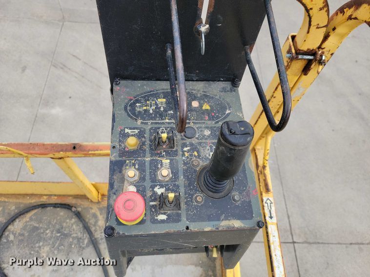 image for item NK9923 JLG 4393RT scissor lift