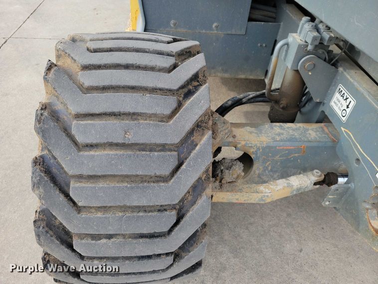 image for item NK9923 JLG 4393RT scissor lift