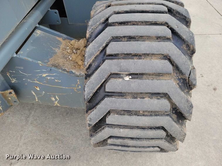 image for item NK9923 JLG 4393RT scissor lift