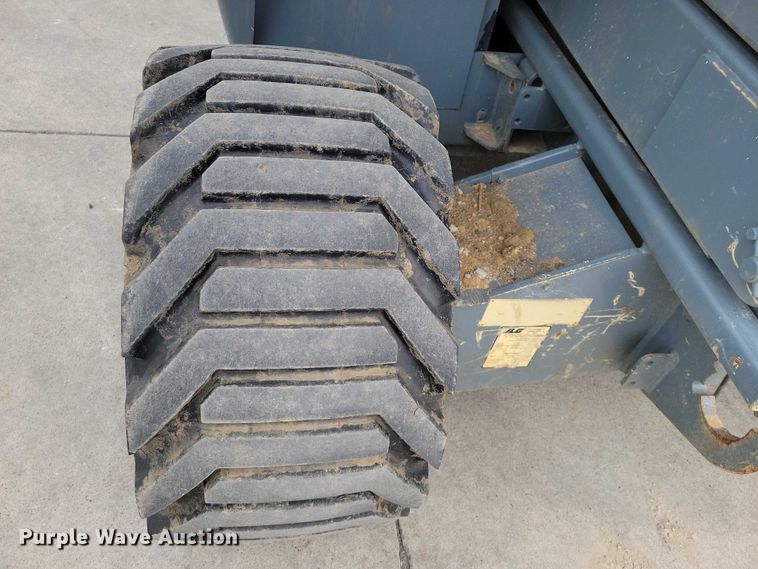 image for item NK9923 JLG 4393RT scissor lift