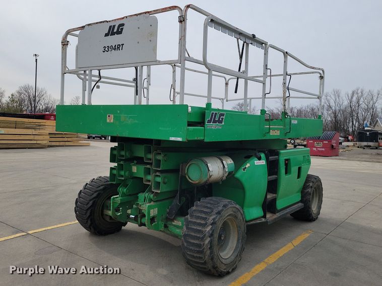 image for item NK9924 2009 JLG 3394RT scissor lift