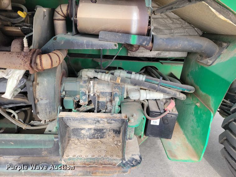 image for item NK9924 2009 JLG 3394RT scissor lift