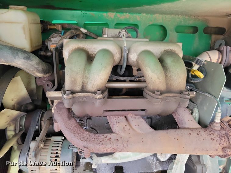 image for item NK9924 2009 JLG 3394RT scissor lift