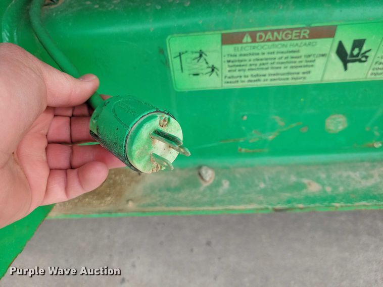 image for item NK9925 2011 JLG 3394RT scissor lift