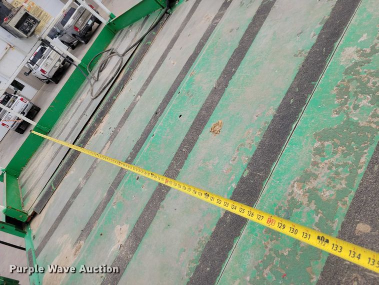 image for item NK9925 2011 JLG 3394RT scissor lift