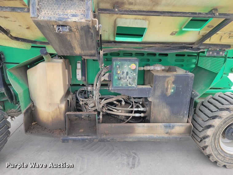 image for item NK9925 2011 JLG 3394RT scissor lift