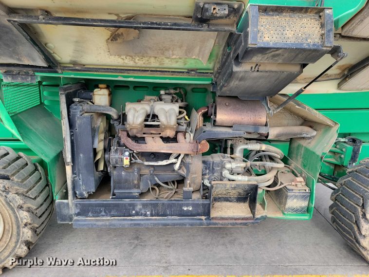 image for item NK9925 2011 JLG 3394RT scissor lift