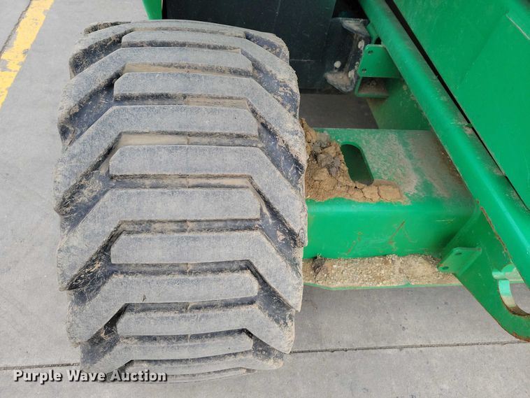 image for item NK9925 2011 JLG 3394RT scissor lift