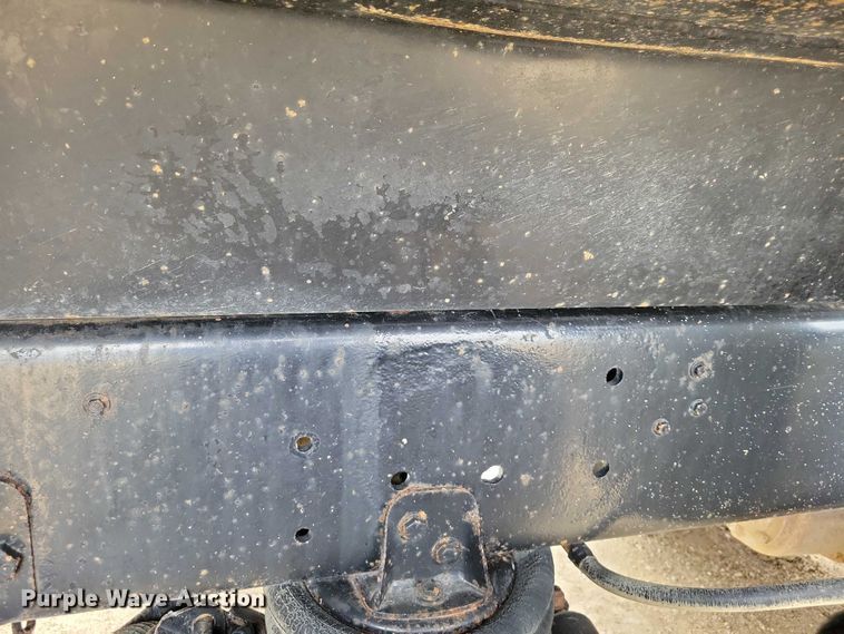 image for item NK9935 1994 Ford L9000 dump truck