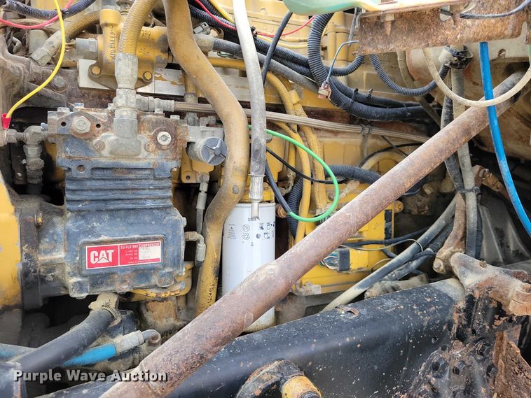 image for item NK9935 1994 Ford L9000 dump truck